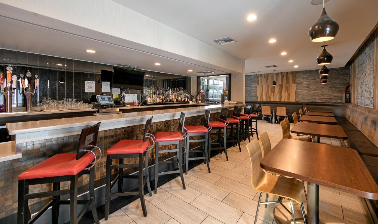 West Covina, An Ihg 3*