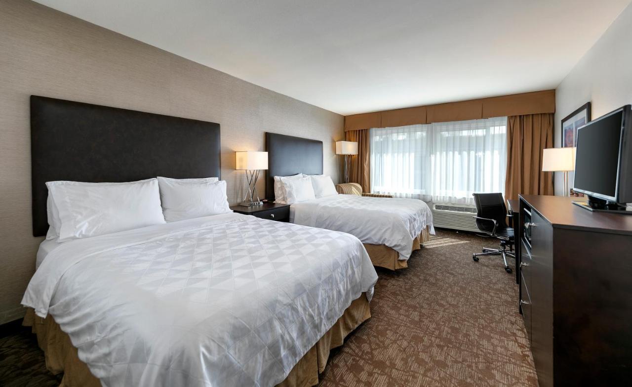 West Covina, An Ihg 3*