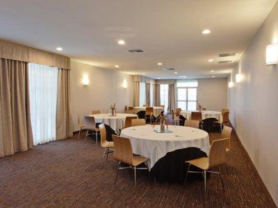 West Covina, An Ihg Hotel