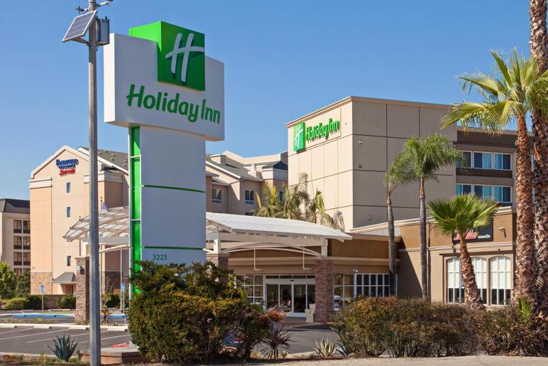 West Covina, An Ihg 3*